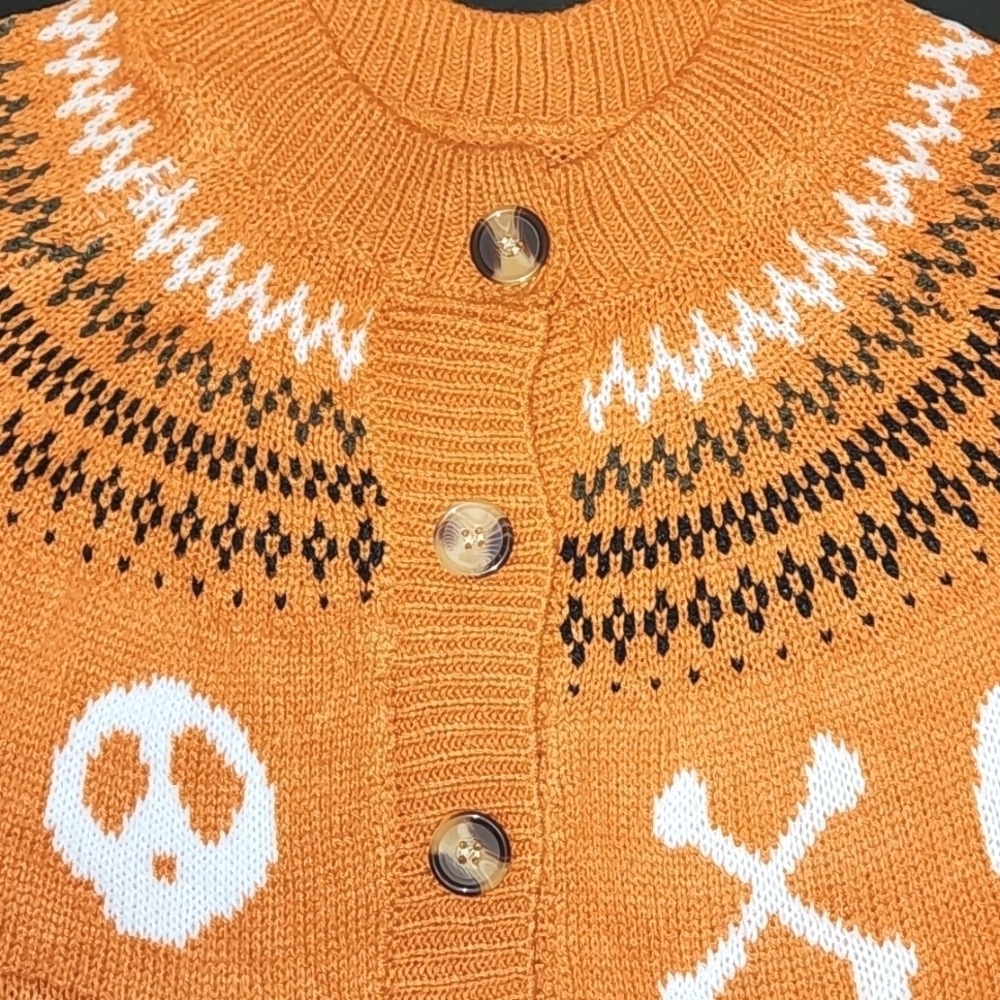 Halloween Orange Skull and Crossbones Cardigan Sweater Sz 0XL - Picture 4 of 8